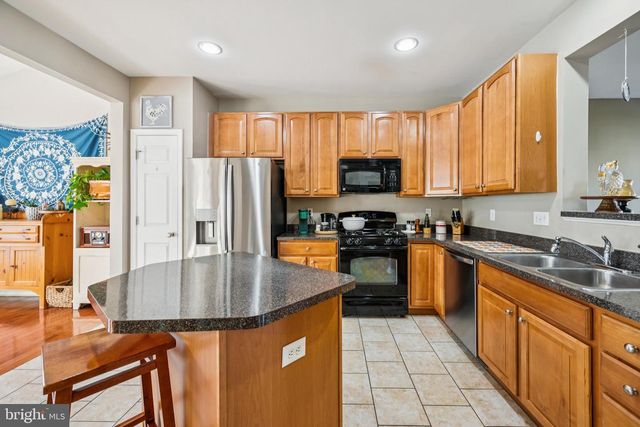 118 SOUTH AVE, Swedesboro, NJ 08085