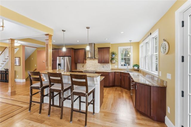 71 Norton Avenue, Cranston, RI 02920