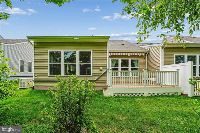 193 LONG POINT DR, Fredericksburg, VA 22406