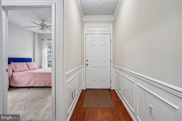 193 LONG POINT DR, Fredericksburg, VA 22406