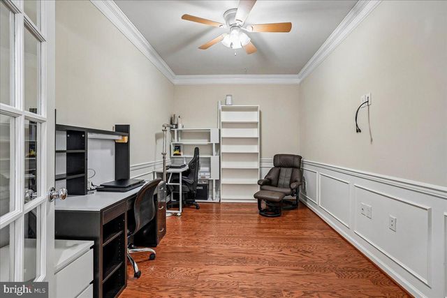193 LONG POINT DR, Fredericksburg, VA 22406