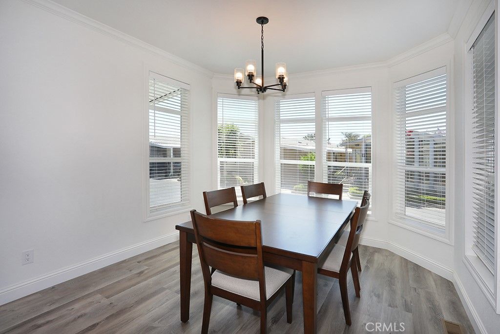 Image 16 of property listing at 5 Buena Vista, Tustin, CA 92680