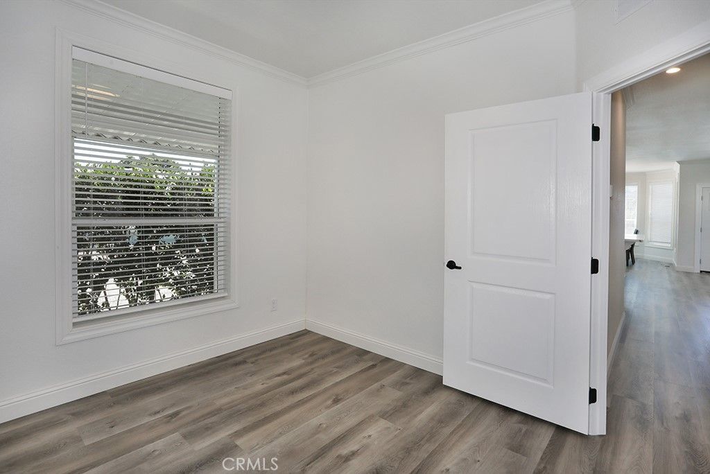 Image 19 of property listing at 5 Buena Vista, Tustin, CA 92680