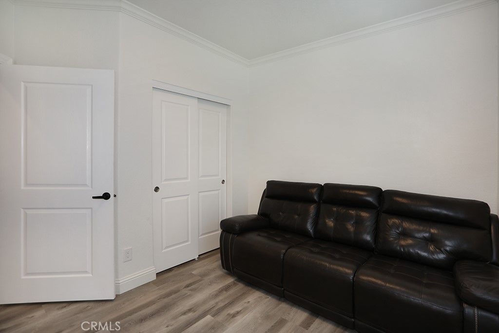 Image 21 of property listing at 5 Buena Vista, Tustin, CA 92680