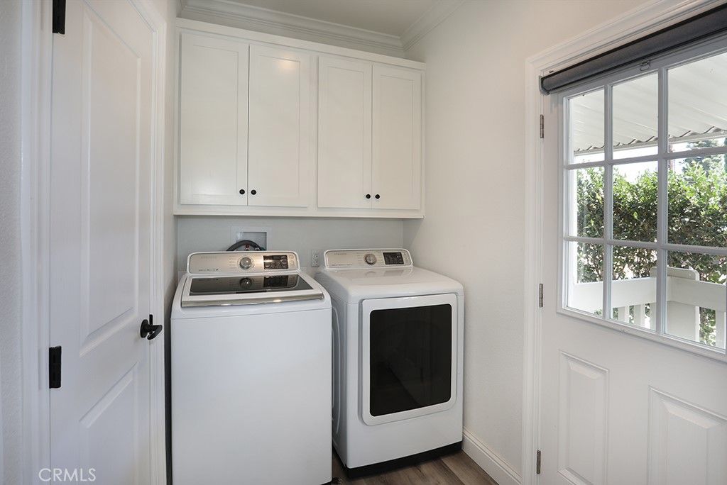 Image 27 of property listing at 5 Buena Vista, Tustin, CA 92680