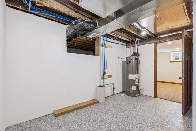 707 NE 5th Avenue, Independence, IA 50644