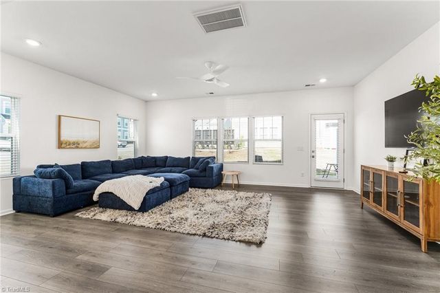 1705 Granby Heights Drive, Winston-salem, NC 27103