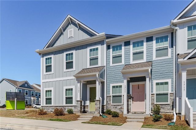 1705 Granby Heights Drive, Winston-salem, NC 27103