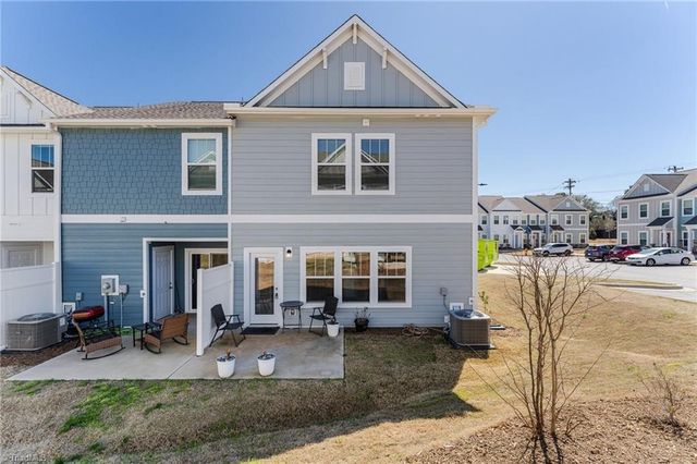 1705 Granby Heights Drive, Winston-salem, NC 27103