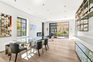 3 E 84th St Ph, New York City, NY 10028