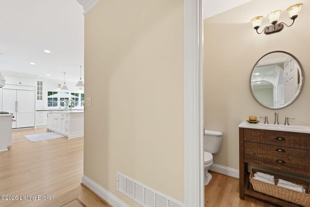 303 Longview Park Pl, Louisville, KY 40245
