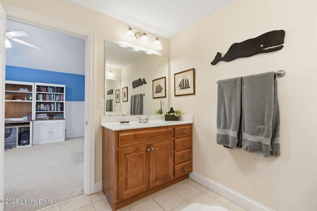 303 Longview Park Pl, Louisville, KY 40245