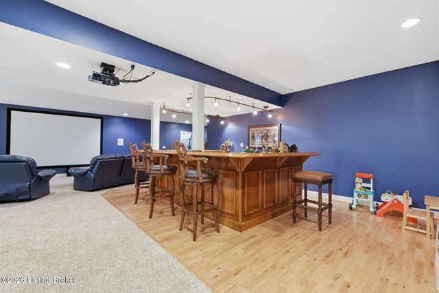303 Longview Park Pl, Louisville, KY 40245