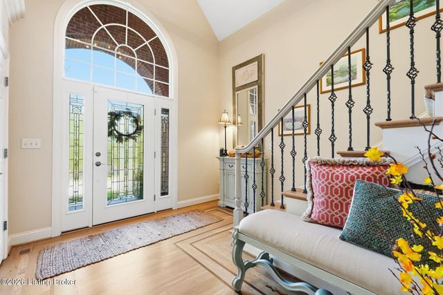 303 Longview Park Pl, Louisville, KY 40245