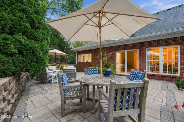 303 Longview Park Pl, Louisville, KY 40245