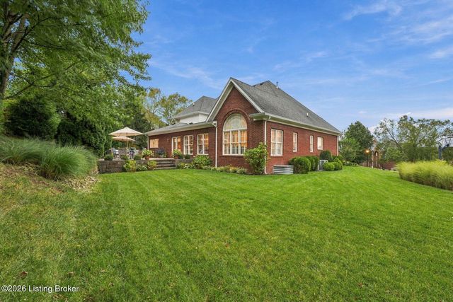 303 Longview Park Pl, Louisville, KY 40245
