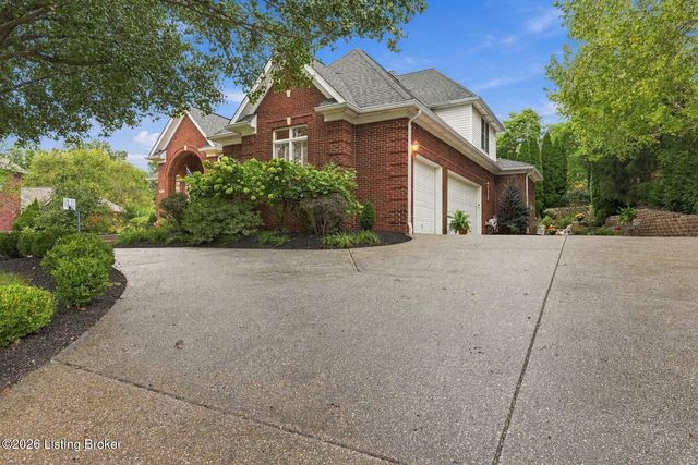 303 Longview Park Pl, Louisville, KY 40245