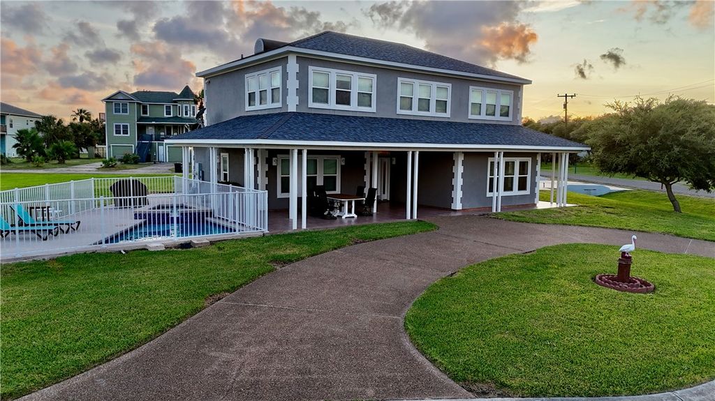 102 Smith Cove, Rockport, TX 78382 — photo 5