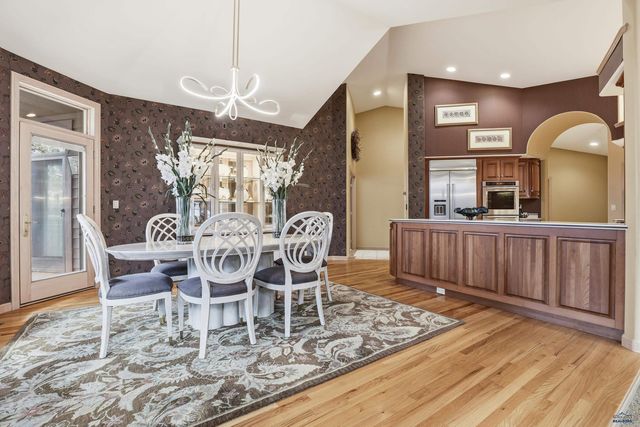 2478 BROADMOOR CT, Rapid City, SD 57702