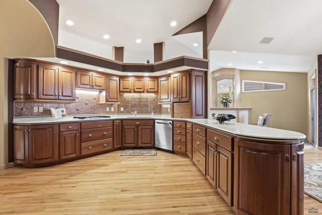 2478 BROADMOOR CT, Rapid City, SD 57702