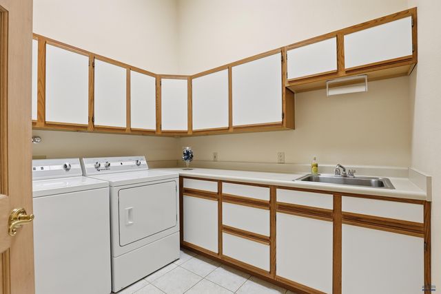 2478 BROADMOOR CT, Rapid City, SD 57702