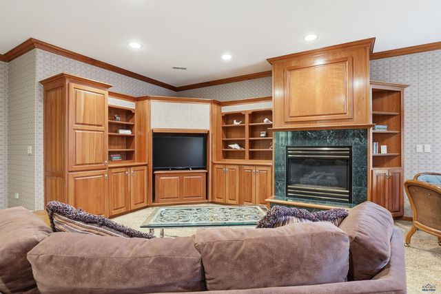 2478 BROADMOOR CT, Rapid City, SD 57702