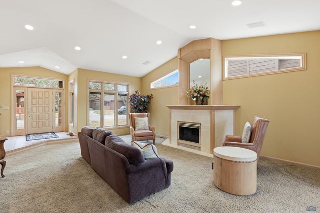 2478 BROADMOOR CT, Rapid City, SD 57702