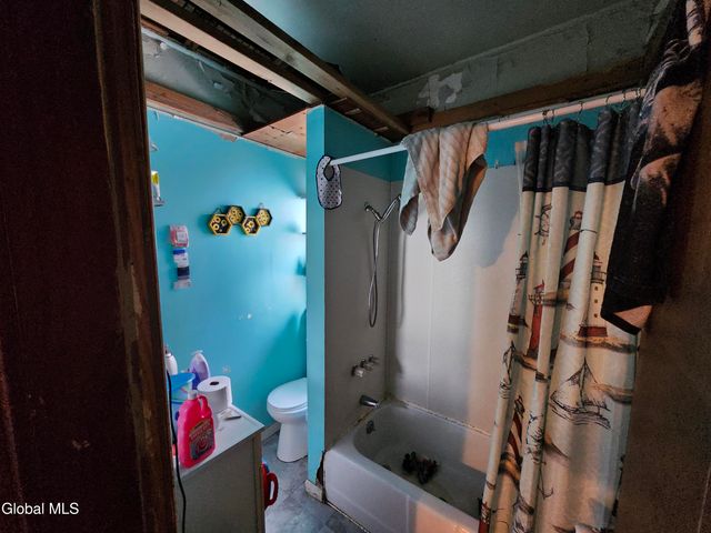 875 Hazelwood Avenue, Schenectady, NY 12306