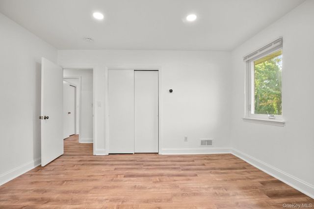 1341 Pelhamdale Avenue, Pelham, NY 10803