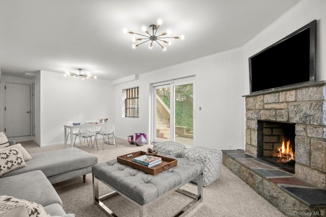 1341 Pelhamdale Avenue, Pelham, NY 10803