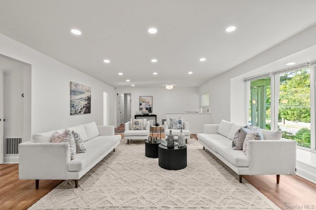 1341 Pelhamdale Avenue, Pelham, NY 10803