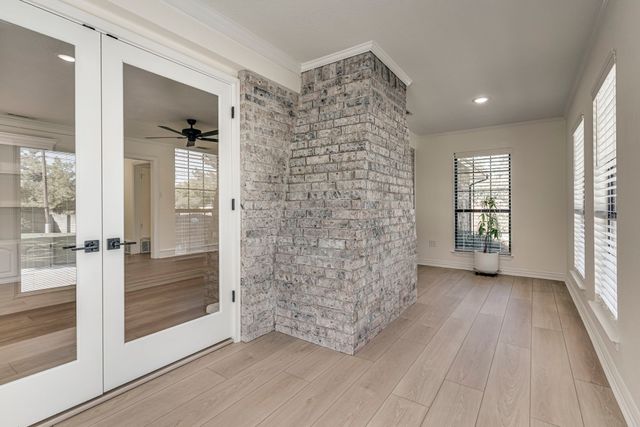 1501 Cobblestone Lane, Cleburne, TX 76033
