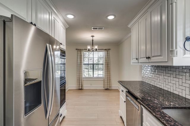1501 Cobblestone Lane, Cleburne, TX 76033
