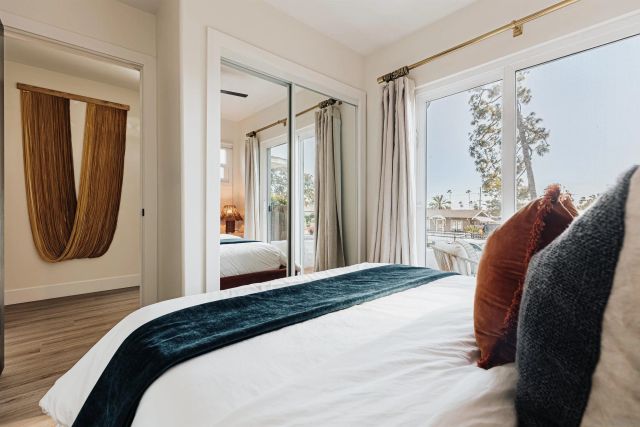 324 S Nevada St, Oceanside, CA 92054