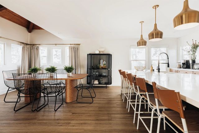 324 S Nevada St, Oceanside, CA 92054