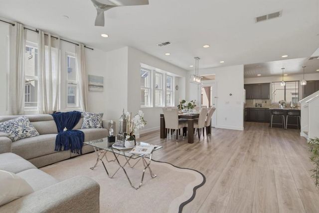 2952 Pescadero Terrace, Fremont, CA 94538