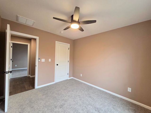 112 N Vine Street, Marshfield, MO 65706