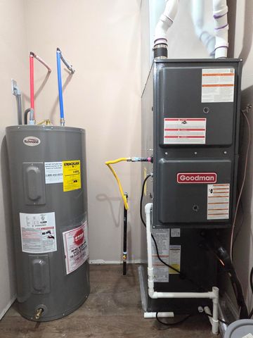 112 N Vine Street, Marshfield, MO 65706