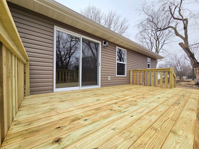 112 N Vine Street, Marshfield, MO 65706