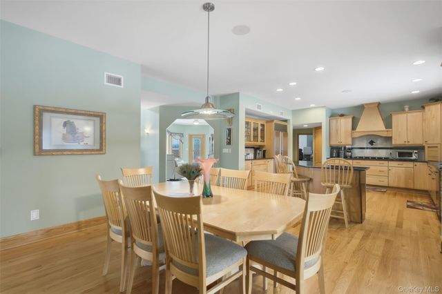 60 Cronomer Hts Drive, Newburgh, NY 12550