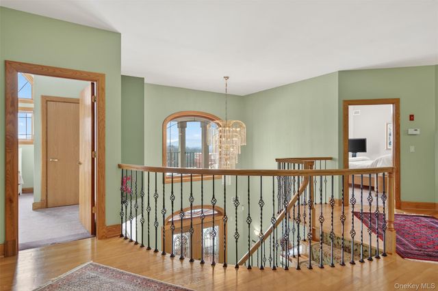 60 Cronomer Hts Drive, Newburgh, NY 12550