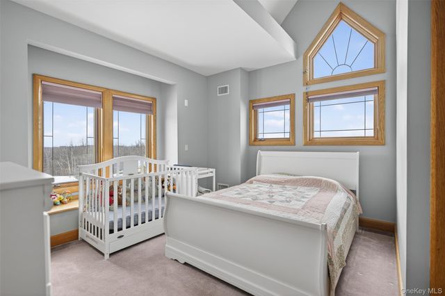 60 Cronomer Hts Drive, Newburgh, NY 12550