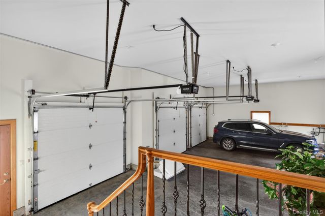 60 Cronomer Hts Drive, Newburgh, NY 12550