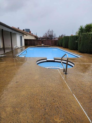 1440 San Lucia Avenue, Porterville, CA 93257