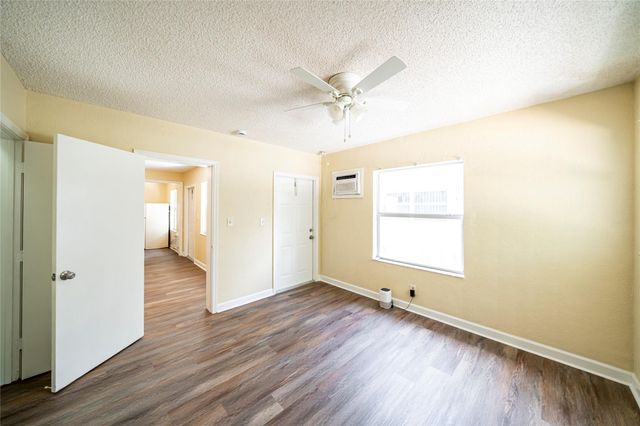 115 NE 4th Street 3, Fort Lauderdale, FL 33301