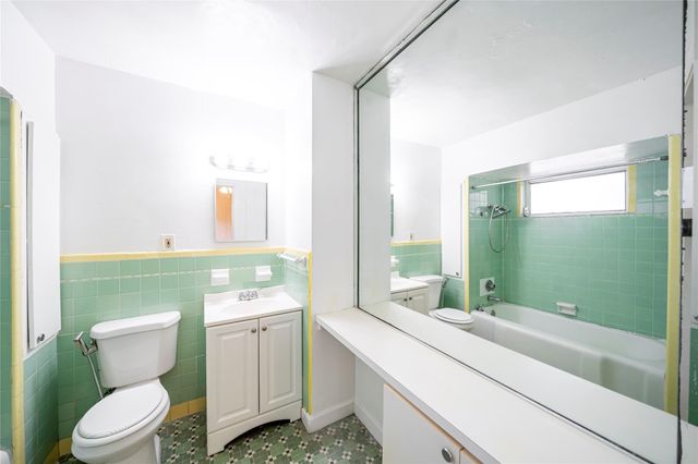 115 NE 4th Street 3, Fort Lauderdale, FL 33301