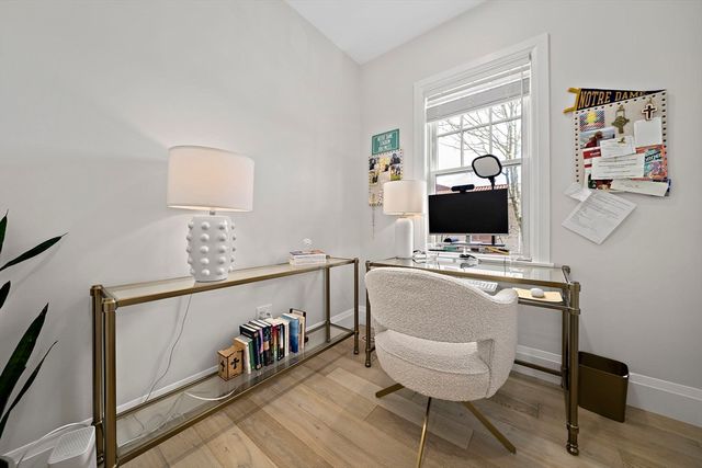 144 Linden Street 2, Wellesley, MA 02482