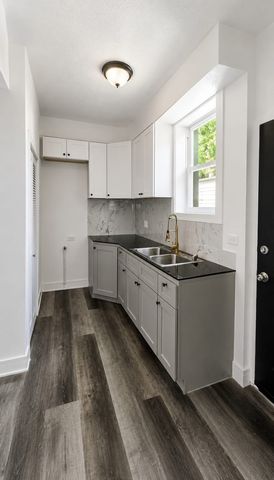 8156 S King Drive, Chicago, IL 60619