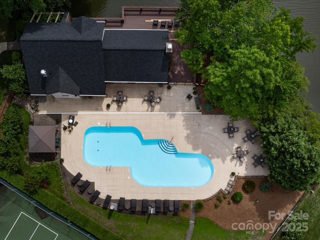 5104 Top Seed Court, Charlotte, NC 28226
