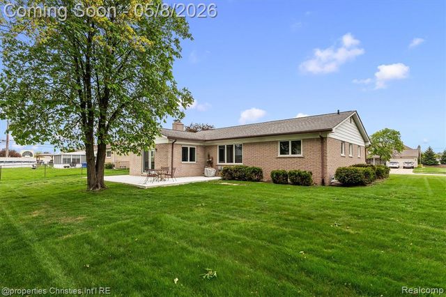 37285 Vargo Street, Livonia, MI 48152